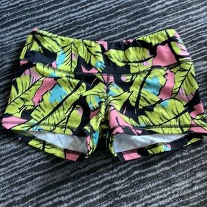 FLEO SHORTS like new